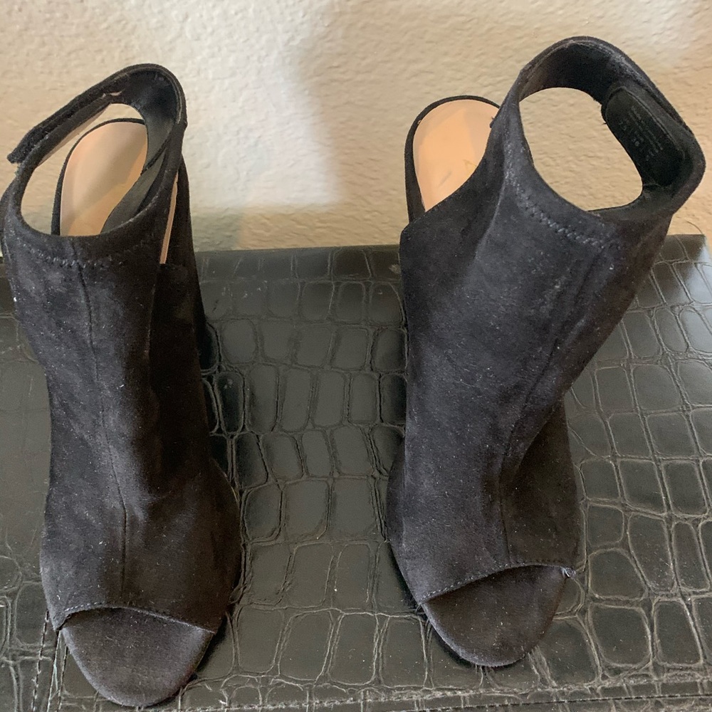 Too many black heals!